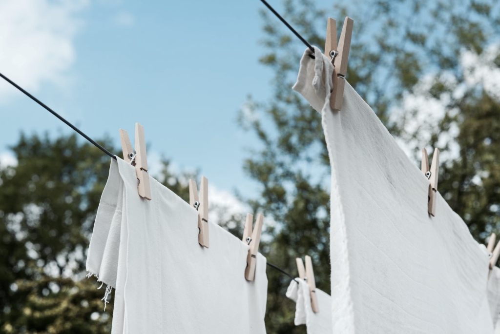 Make Your Own Simple Non-Toxic Laundry Detergent